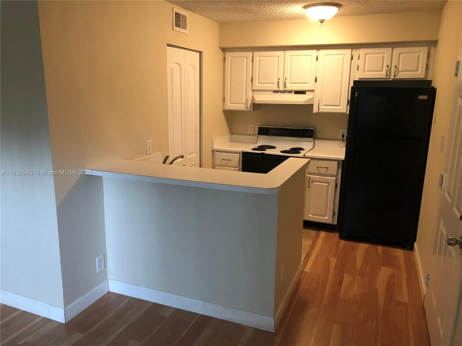620 S Park Rd # 2, Hollywood FL 33021