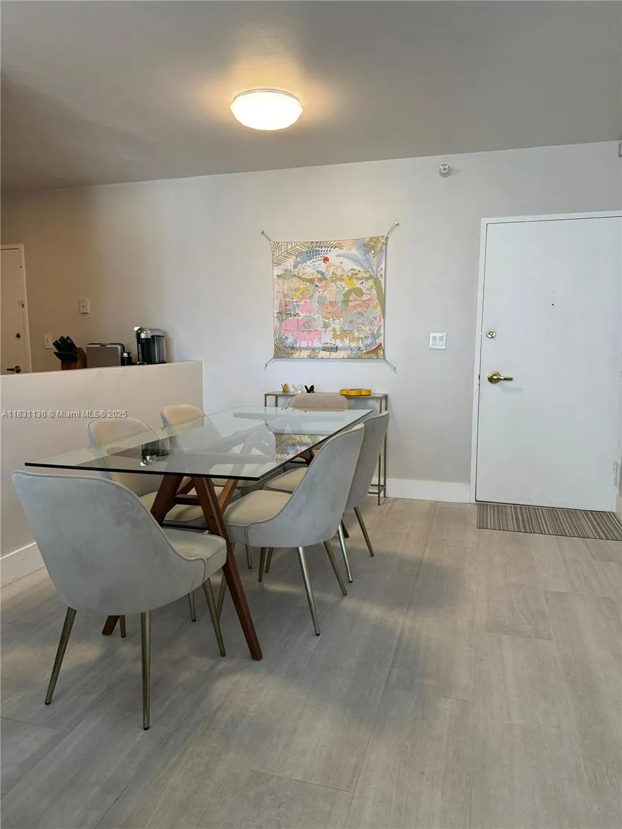 5700 Collins Ave # 3C, Miami Beach FL 33140