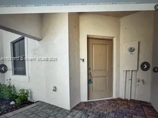 9931 SW 231st Ln, Miami FL 33190