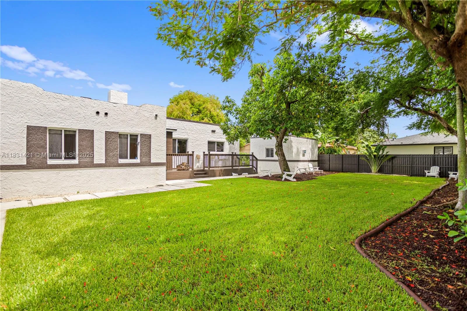780 NW 42nd St, Miami FL 33127