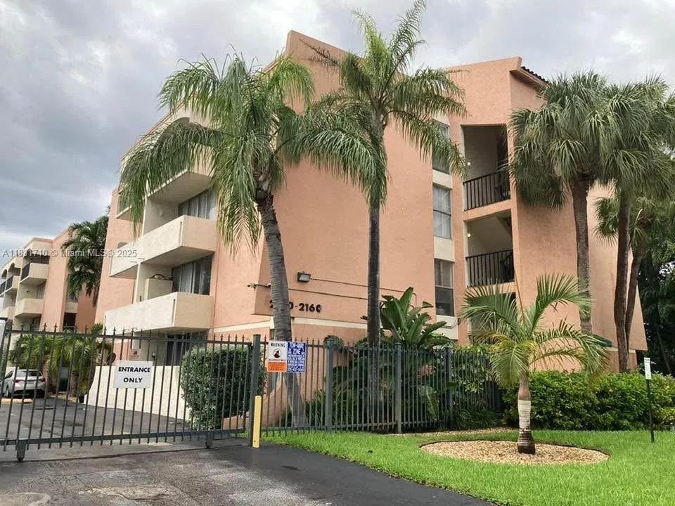 2160 SW 16th Ave # 421, Miami FL 33145