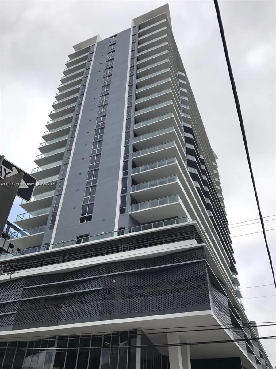 1010 SW 2ND AVE # 1509, Miami FL 33130