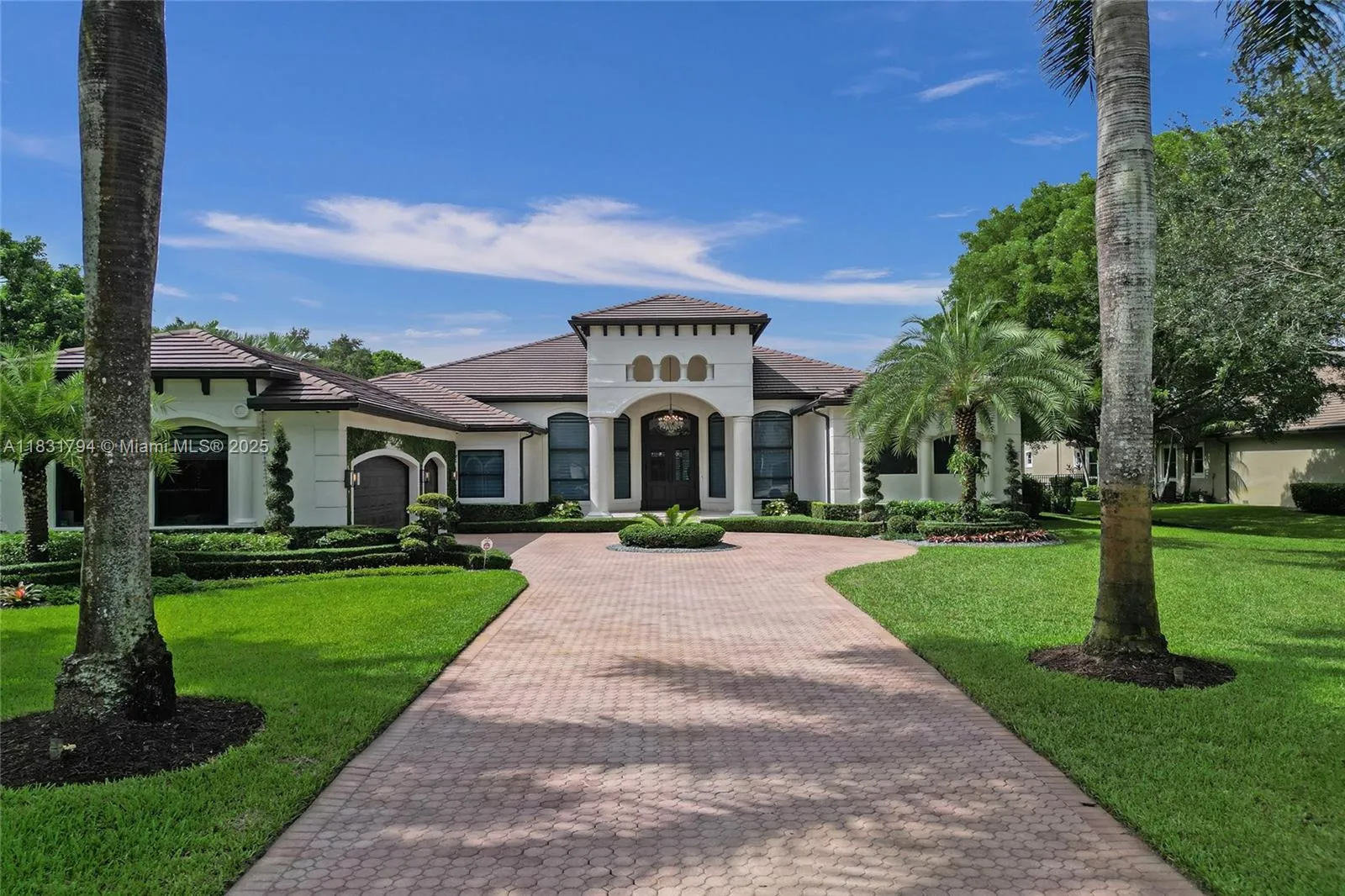 5 bedroom 5 bath for sale at 11056 Blackhawk Blvd, Davie FL 33328