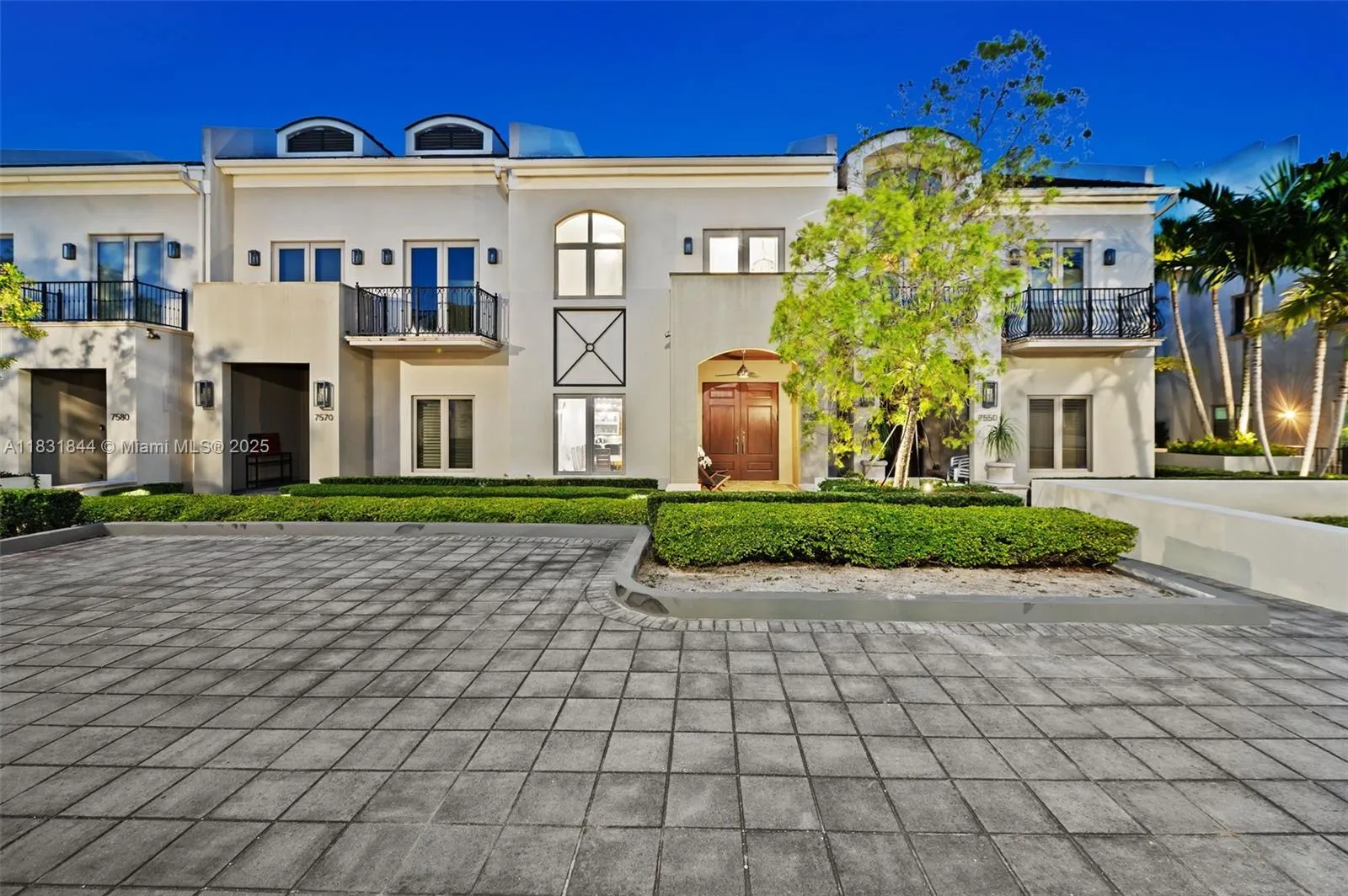 3 bedroom 3 bath for sale at 7560 SW 56th Ct, Miami FL 33143