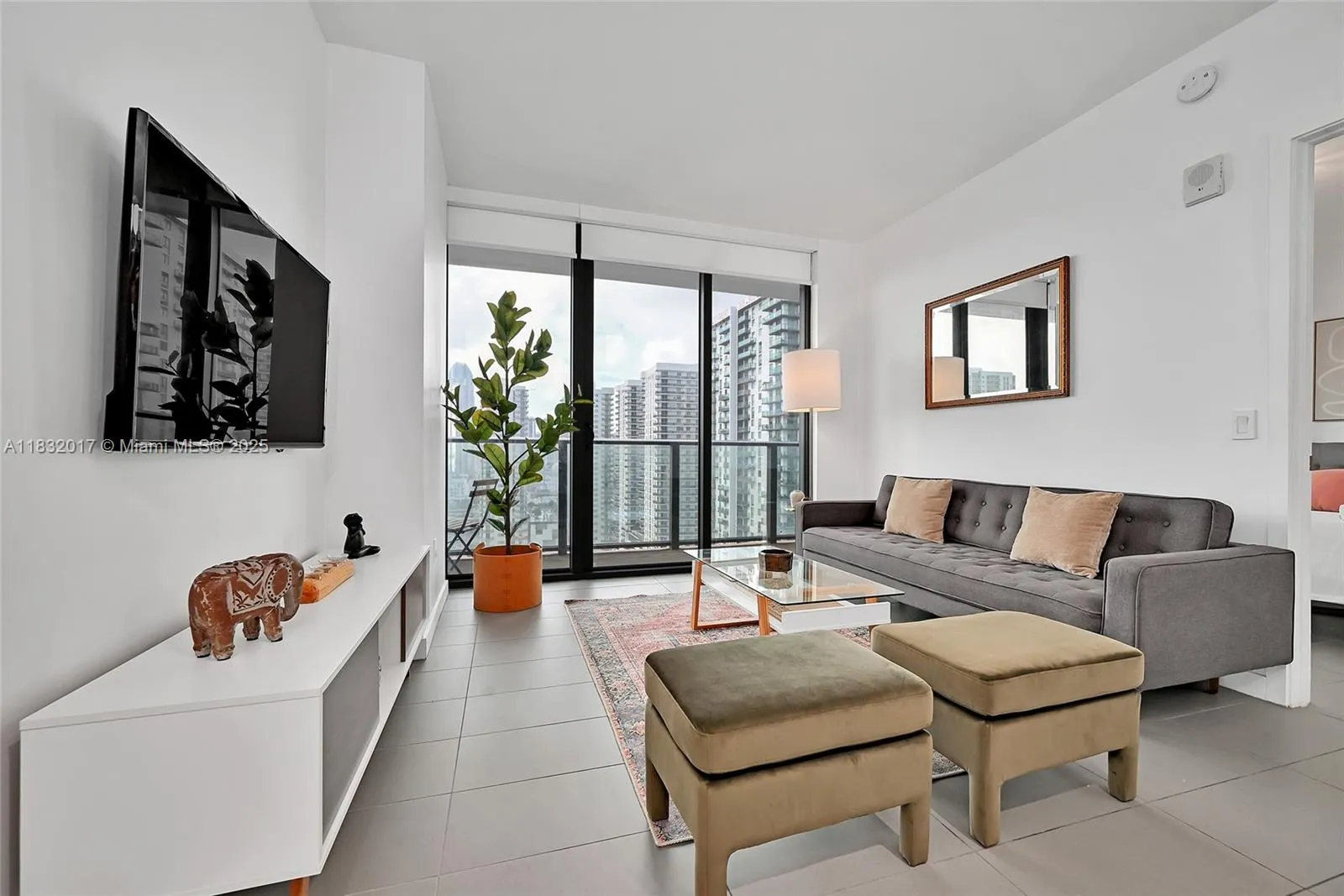 1600 NE 1st Ave # 2308, Miami FL 33132