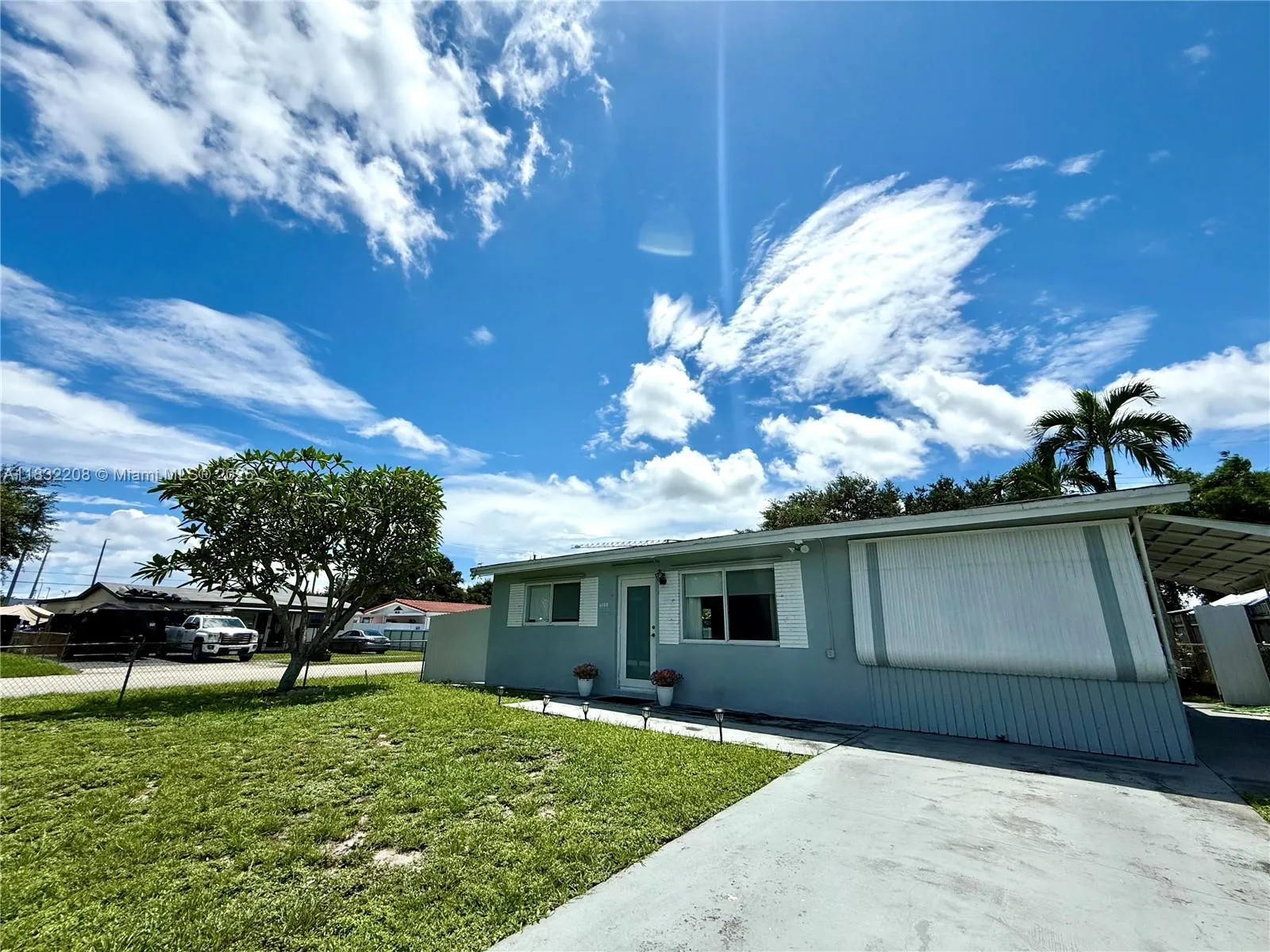 3 bedroom 1 bath for rent at 6100 Madison St, Hollywood FL 33023