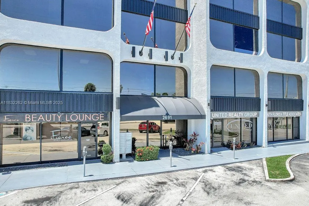 2691 E Oakland Park Blvd, Fort Lauderdale FL 33306