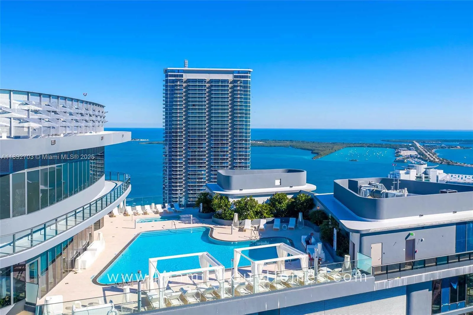 1000 Brickell Plz # 3703, Miami FL 33131