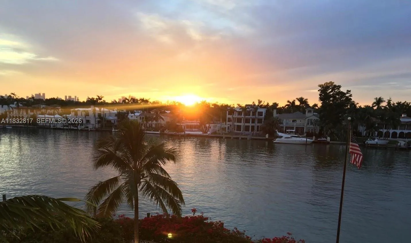 5700 Collins Ave # 6J, Miami Beach FL 33140