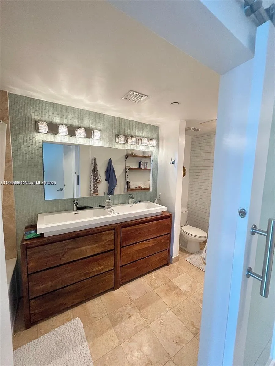 350 S Miami Ave # 3602, Miami FL 33130