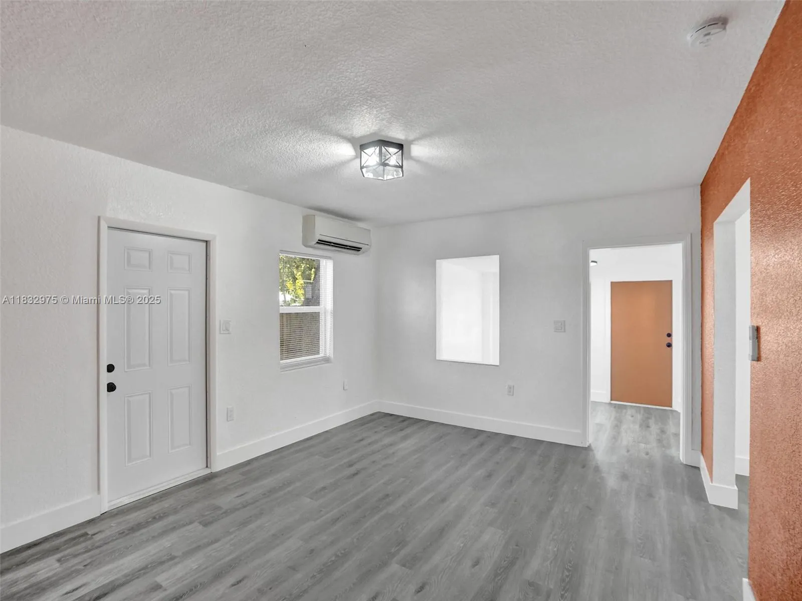 2720 SW 13th Ave, Fort Lauderdale FL 33315