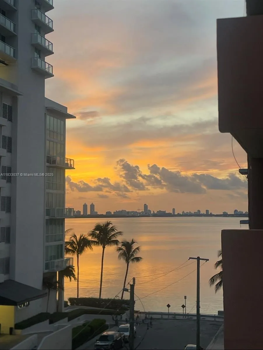 600 NE 25th St # 62, Miami FL 33137