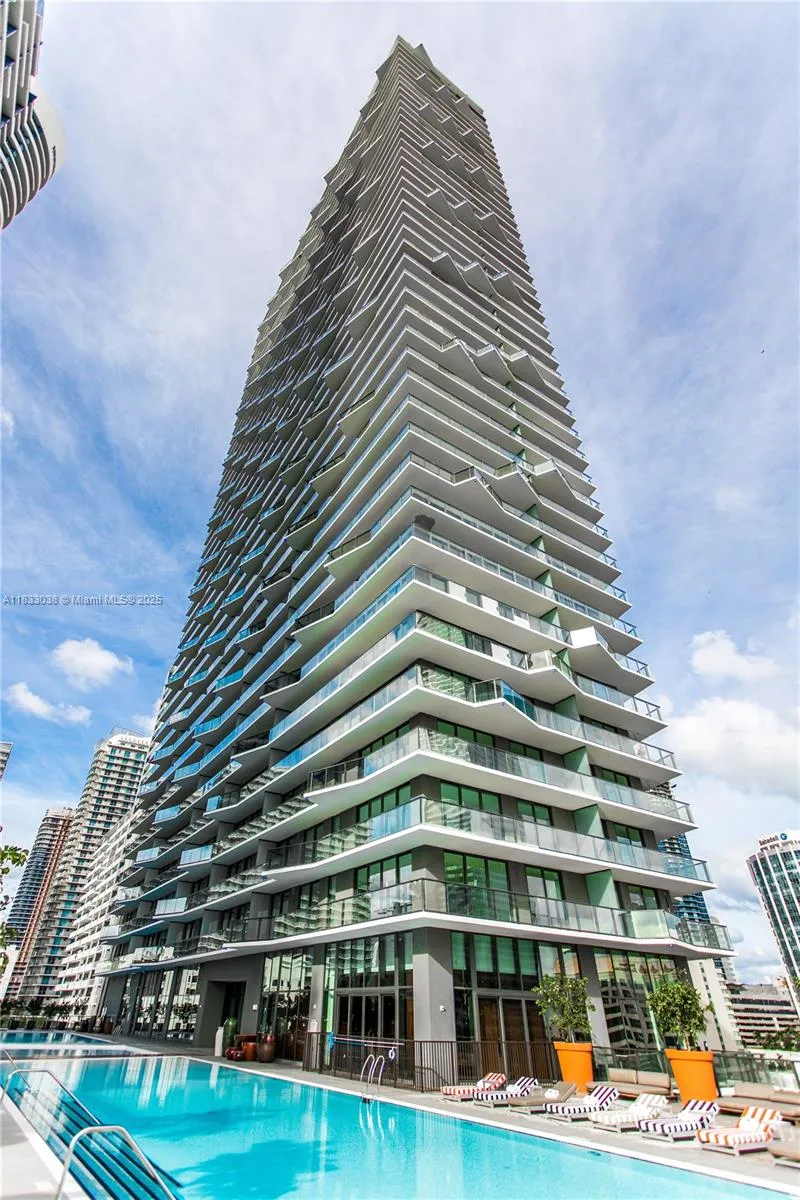2 bedroom 2 bath for sale at 1300 S Miami Ave # 2210, Miami FL 33130
