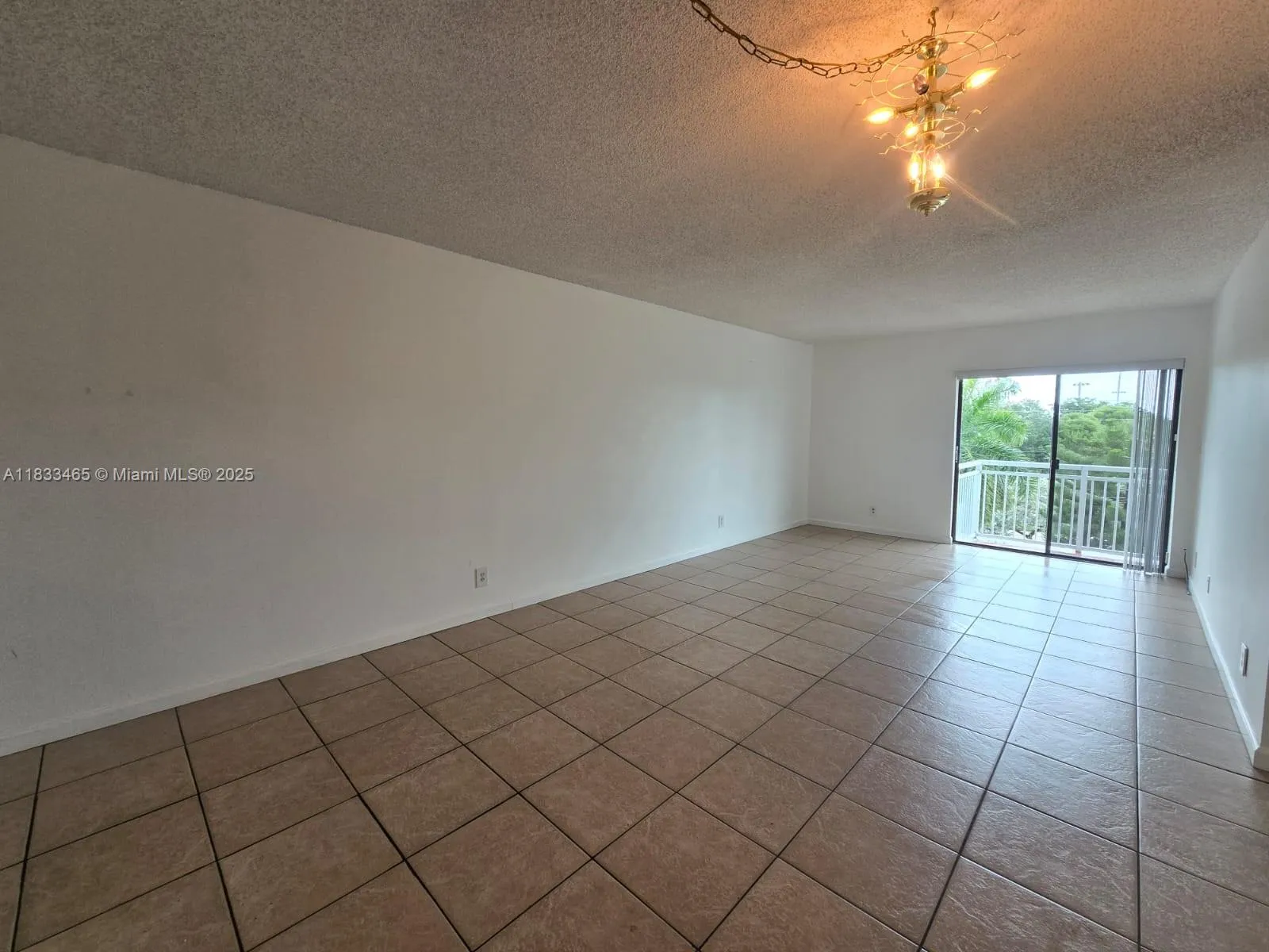 405 S Pine Island Rd # 401D, Plantation FL 33324