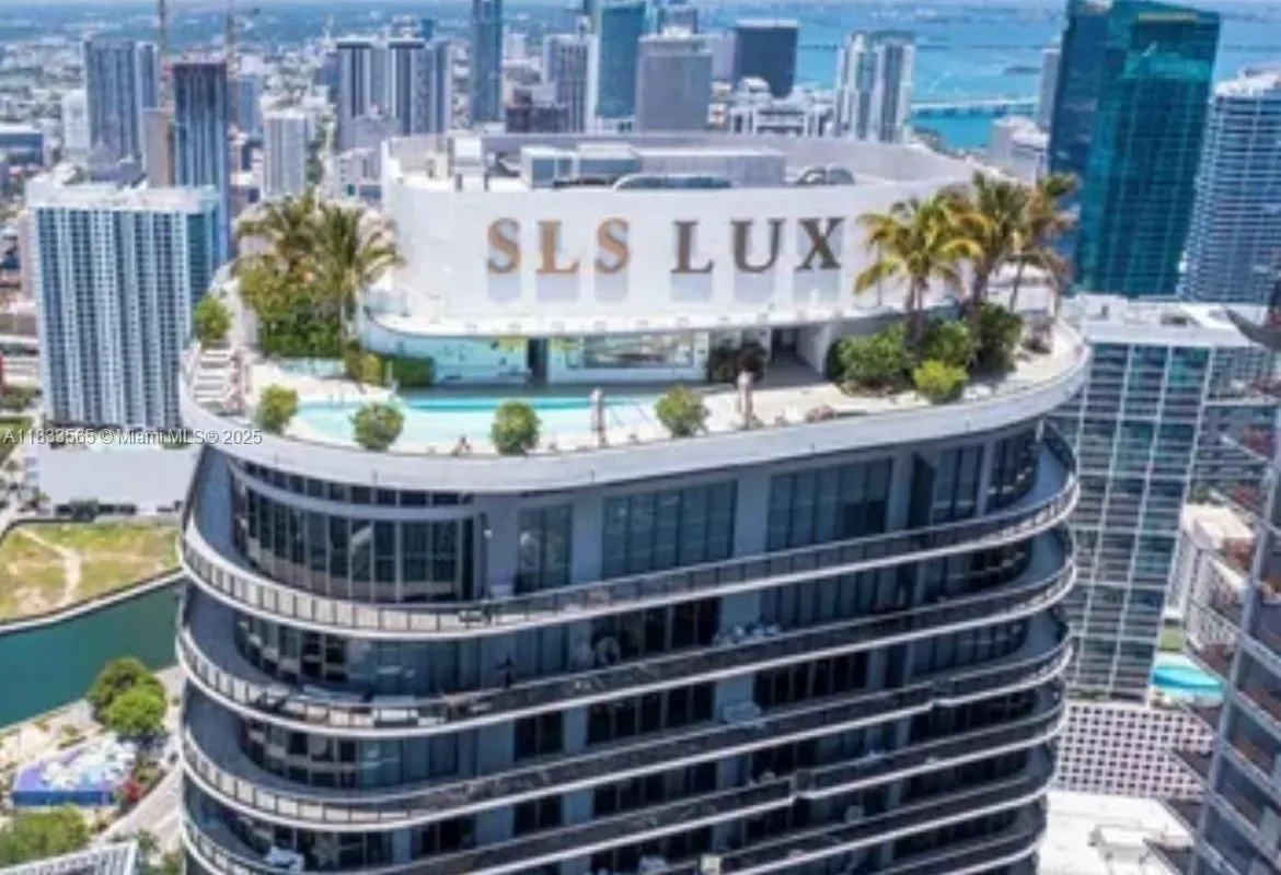801 S Miami Ave # 4204, Miami FL 33130