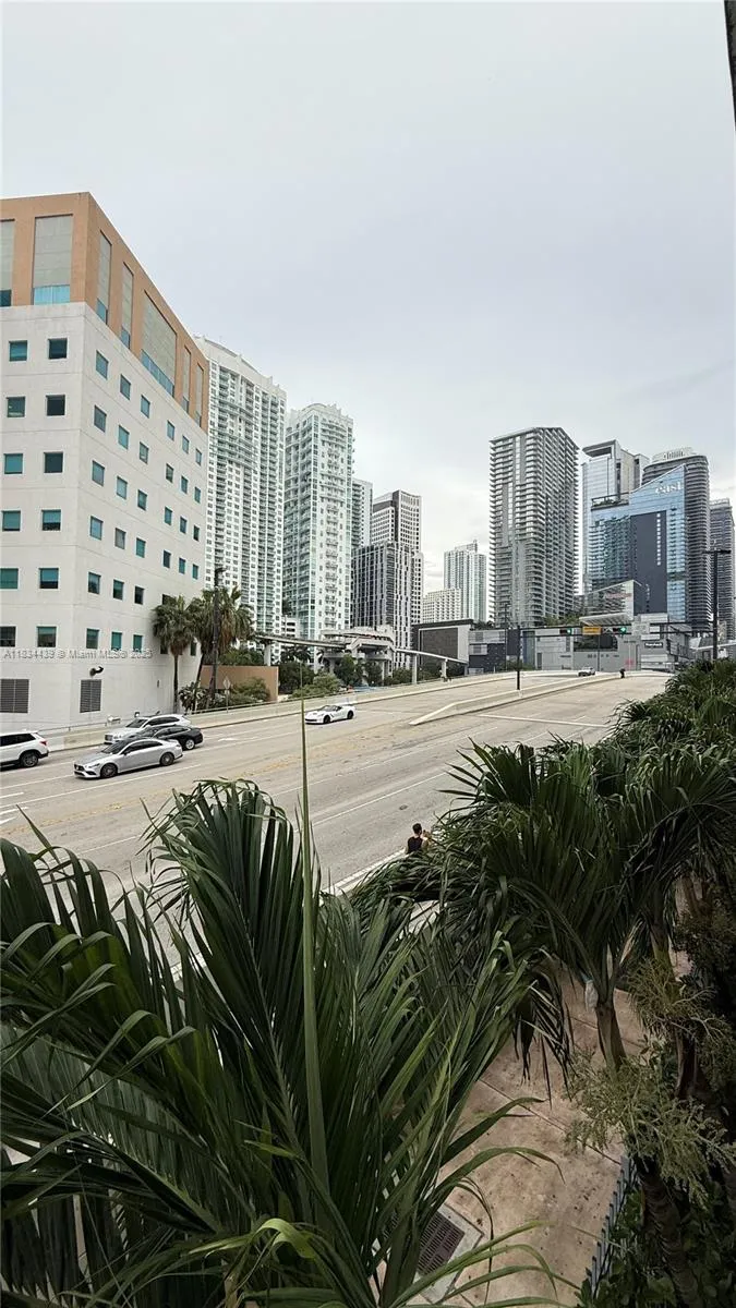 350 S Miami Ave # 302, Miami FL 33130