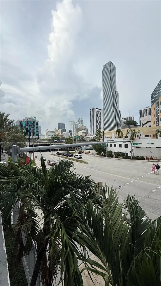 350 S Miami Ave # 302, Miami FL 33130
