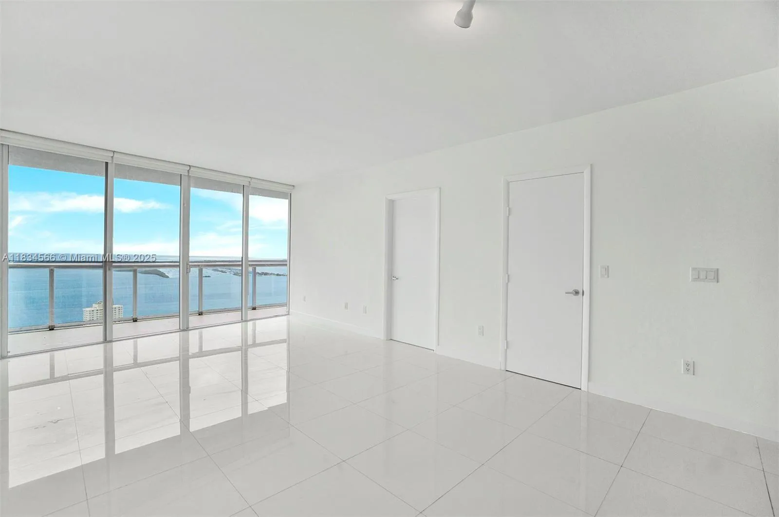 465 Brickell Ave # 4505, Miami FL 33131