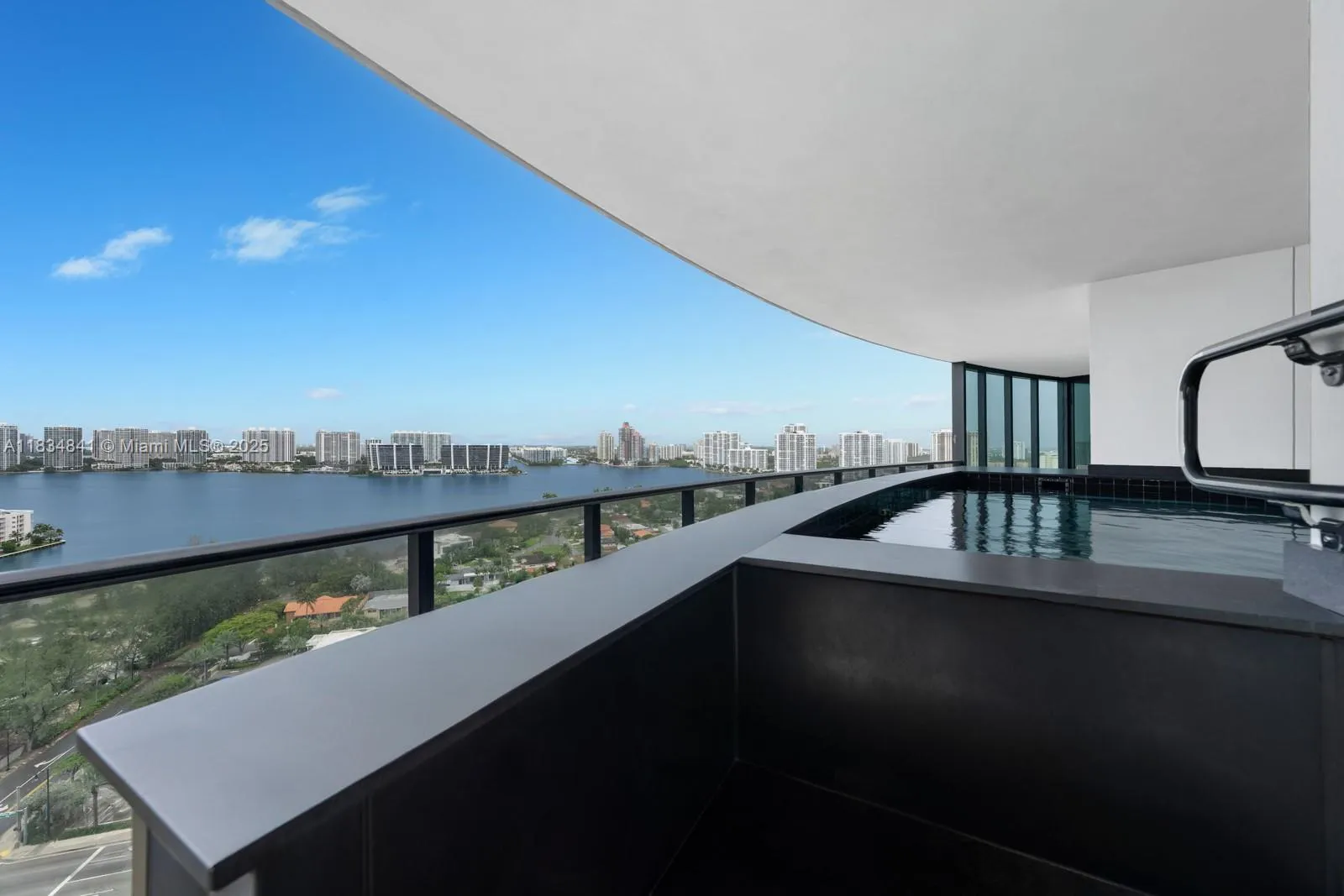 3 bedroom 4 bath for sale at 18555 Collins Ave # 2003, Sunny Isles Beach FL 33160