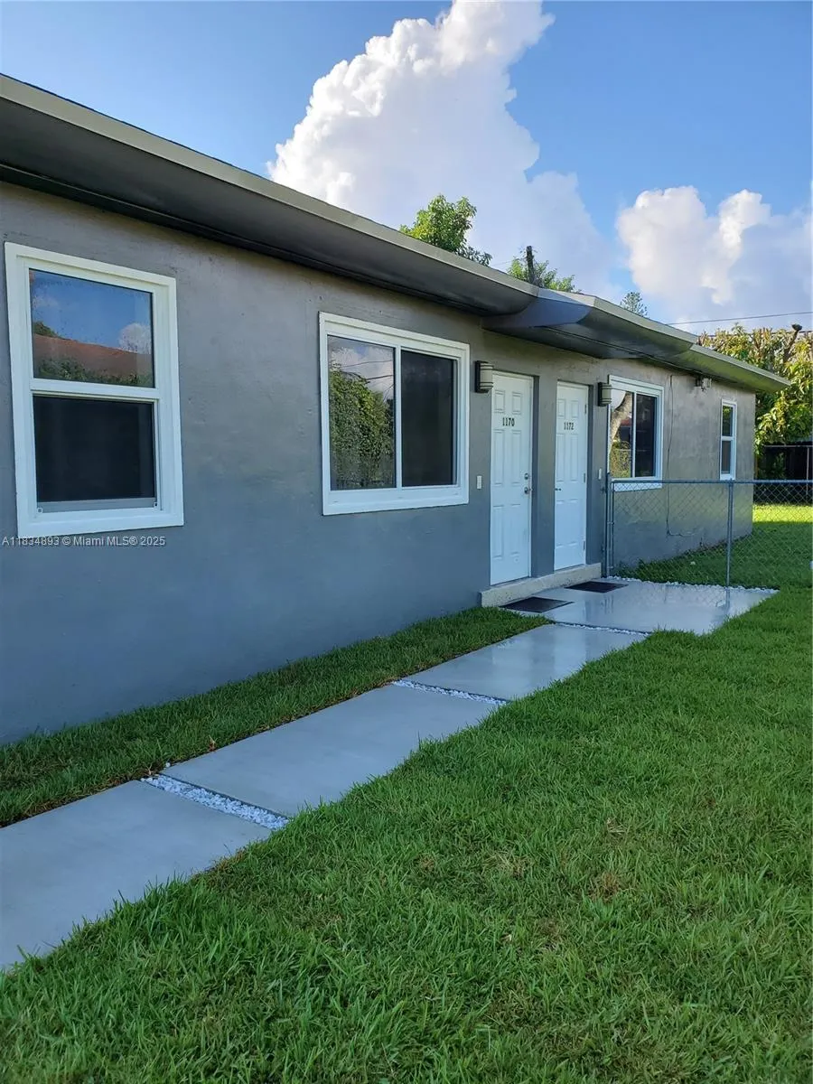 1170 NE 111th St # 1170, Miami FL 33161