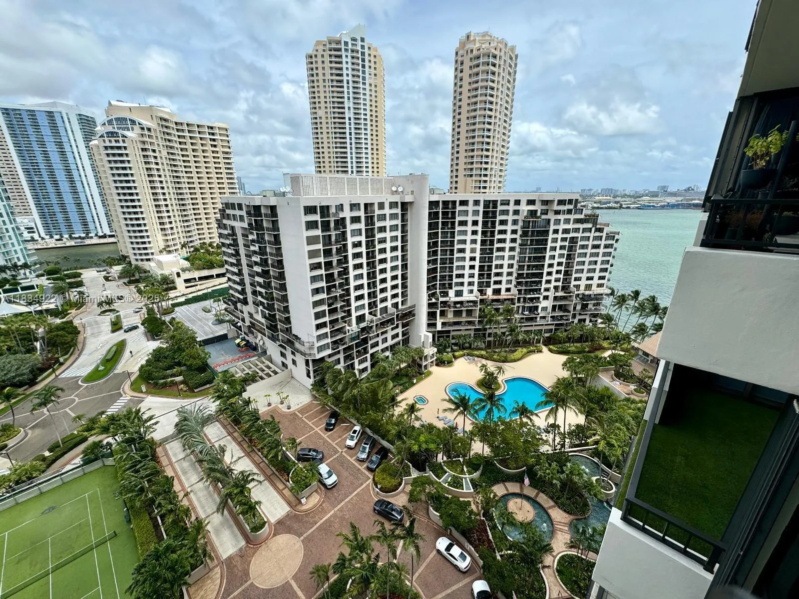 520 Brickell Key Dr # A1912, Miami FL 33131