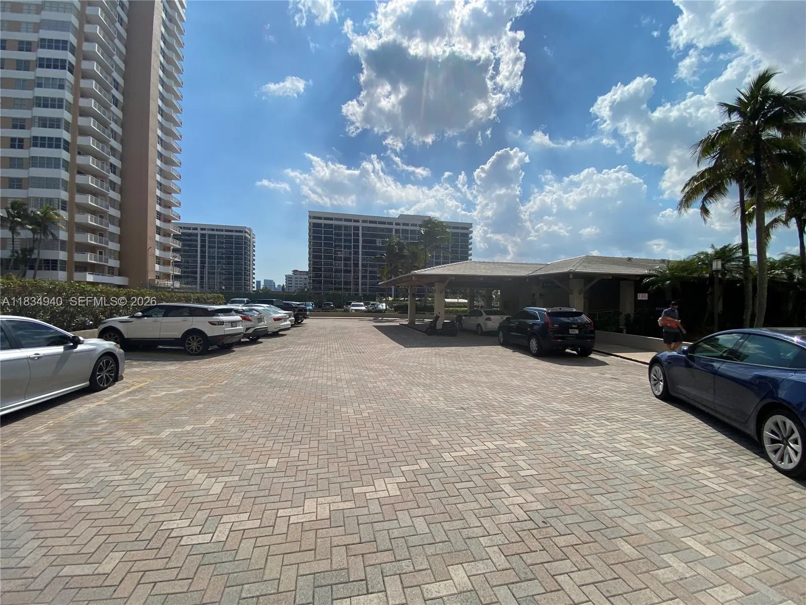 1965 S Ocean Dr # 10L, Hallandale Beach FL 33009