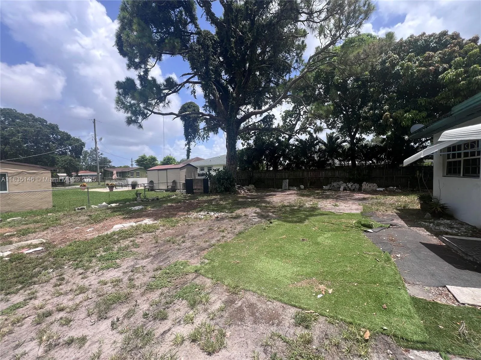 2420 NW 99th Ter, Miami FL 33147