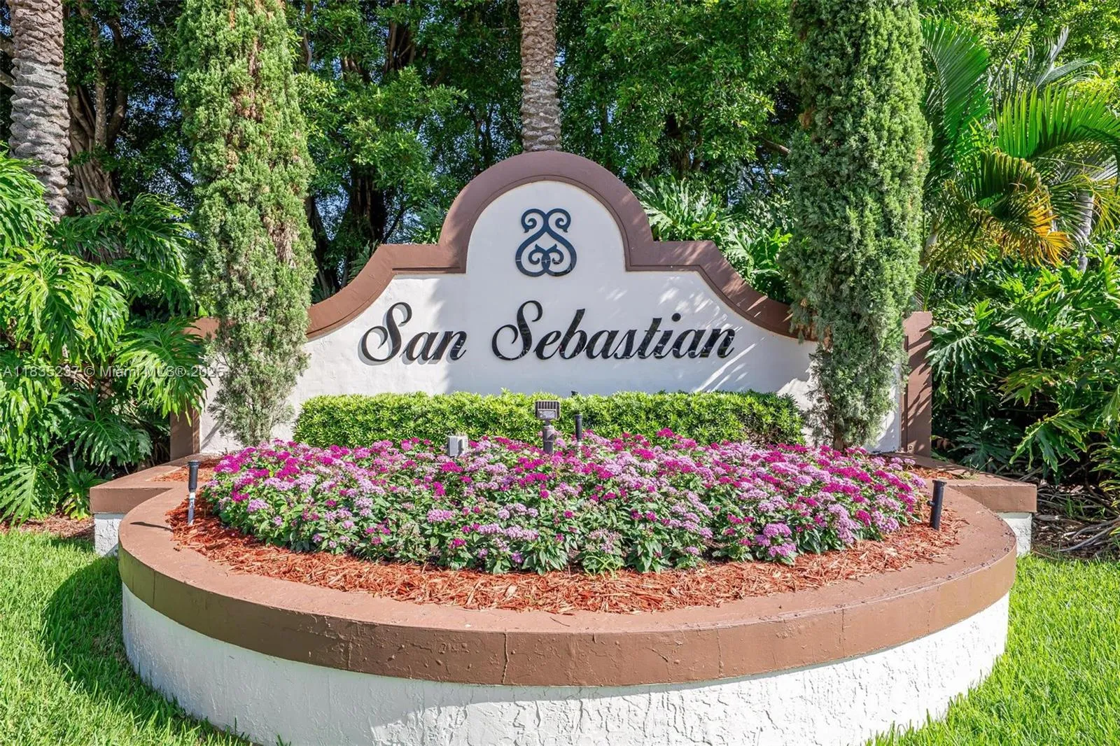 2 bedroom 2 bath for sale at 1528 Veracruz Ln # 3, Weston FL 33327