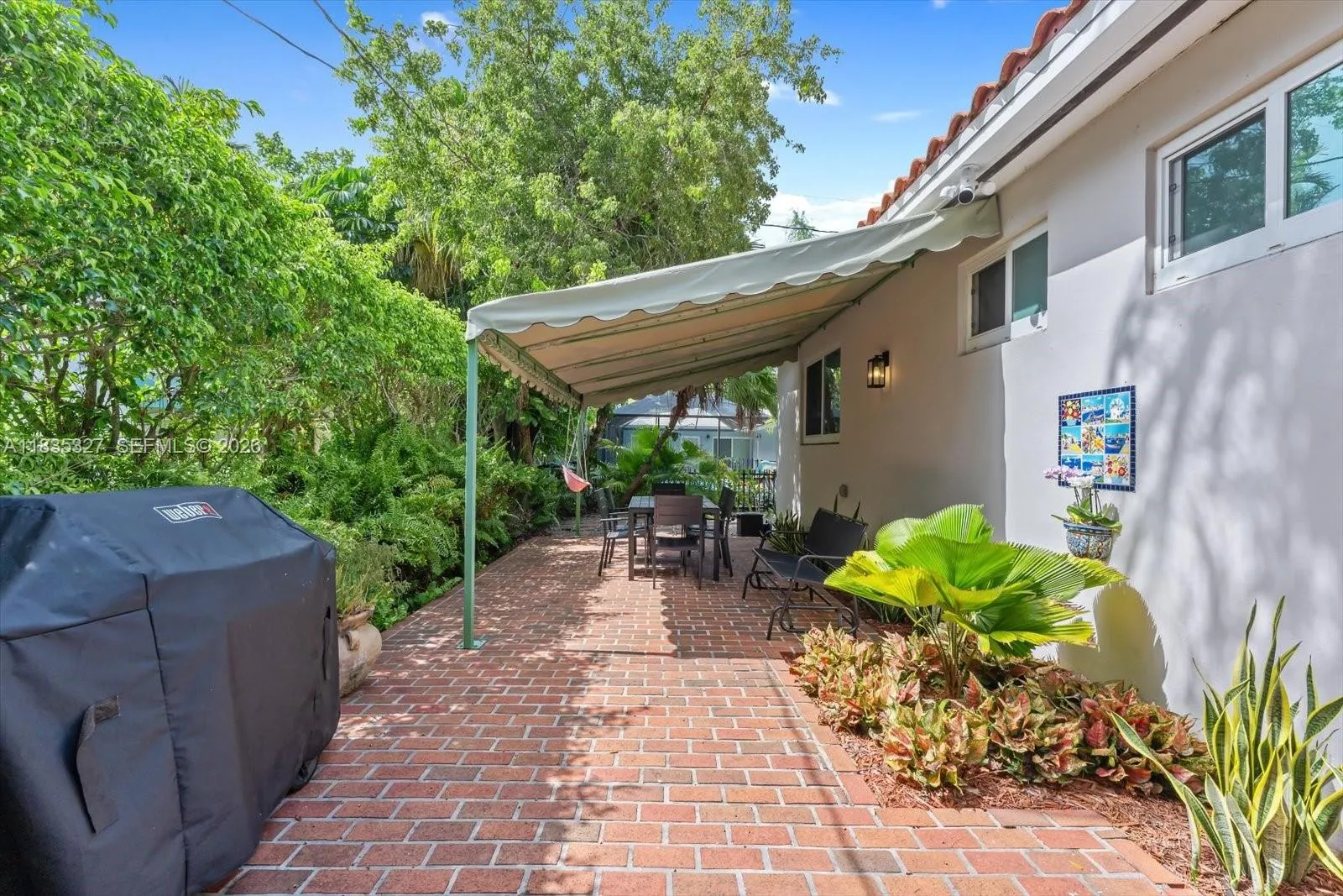 511 Catalonia Ave, Coral Gables FL 33134