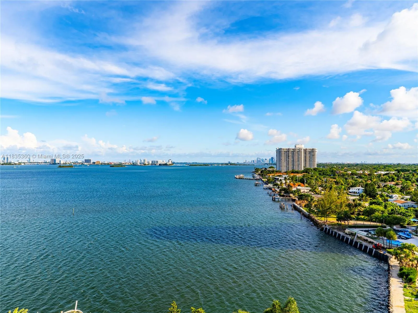 2 bedroom 2 bath for sale at 11111 Biscayne Blvd # 12G, Miami FL 33181