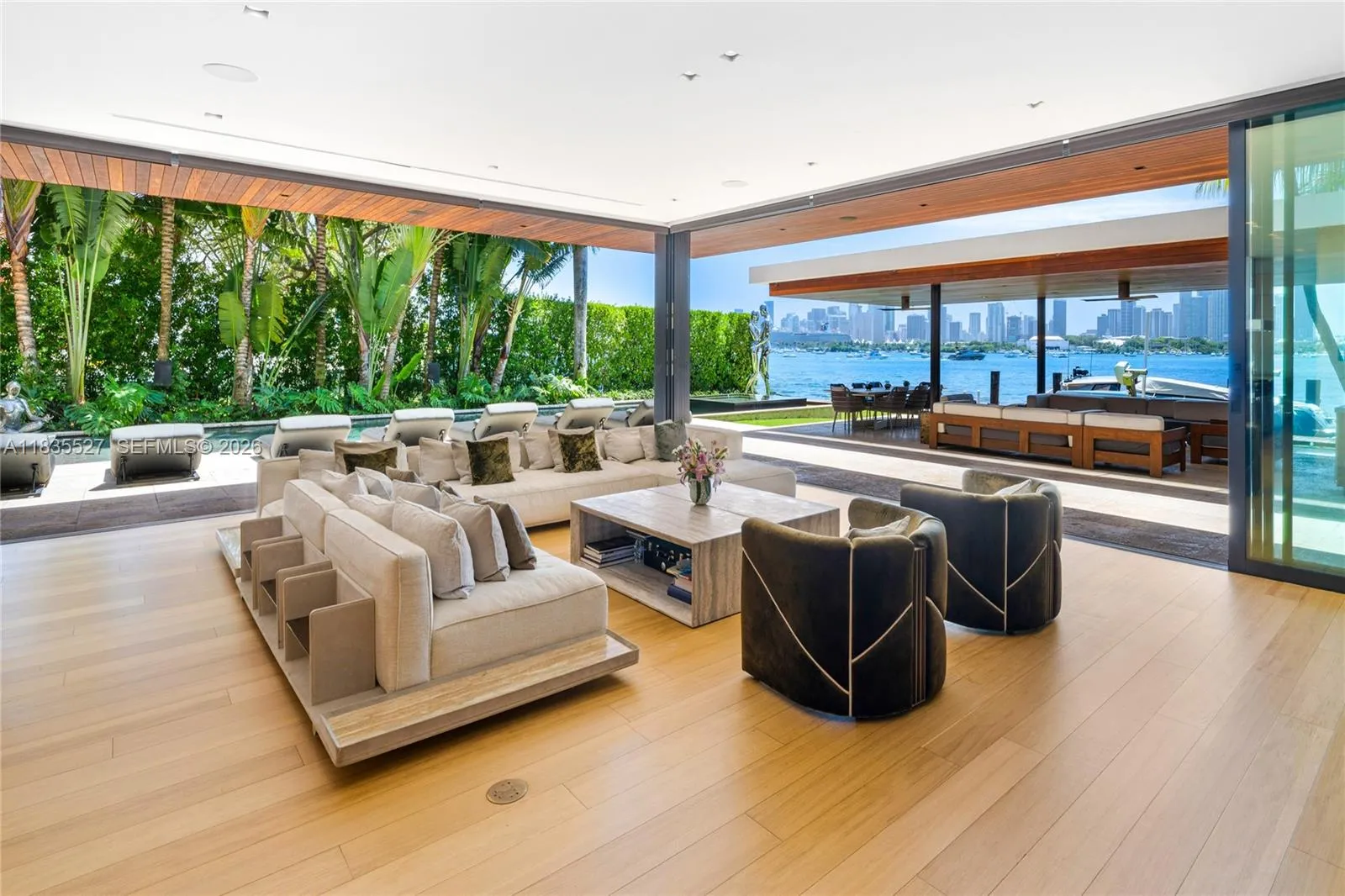 126 W San Marino Dr, Miami Beach FL 33139