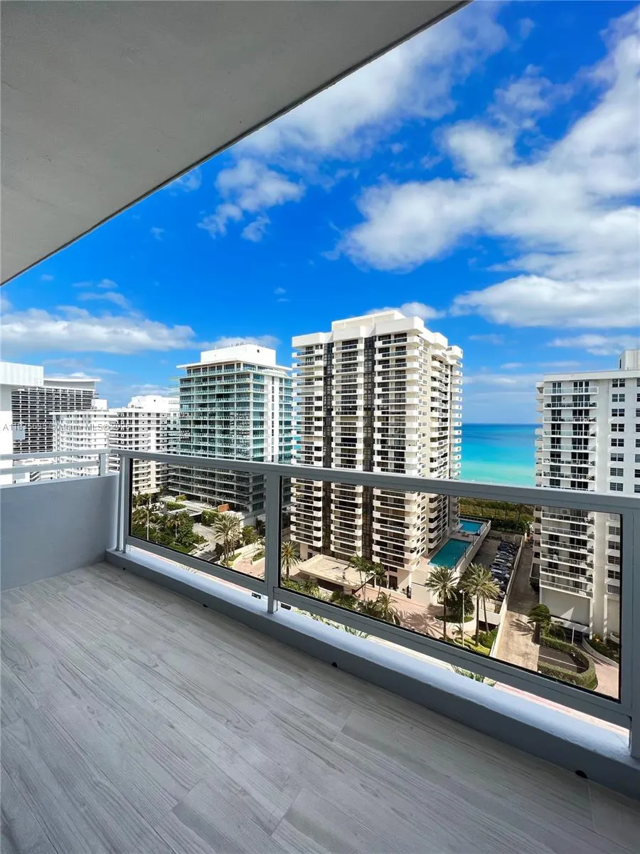 5700 Collins Ave # 16B, Miami Beach FL 33140