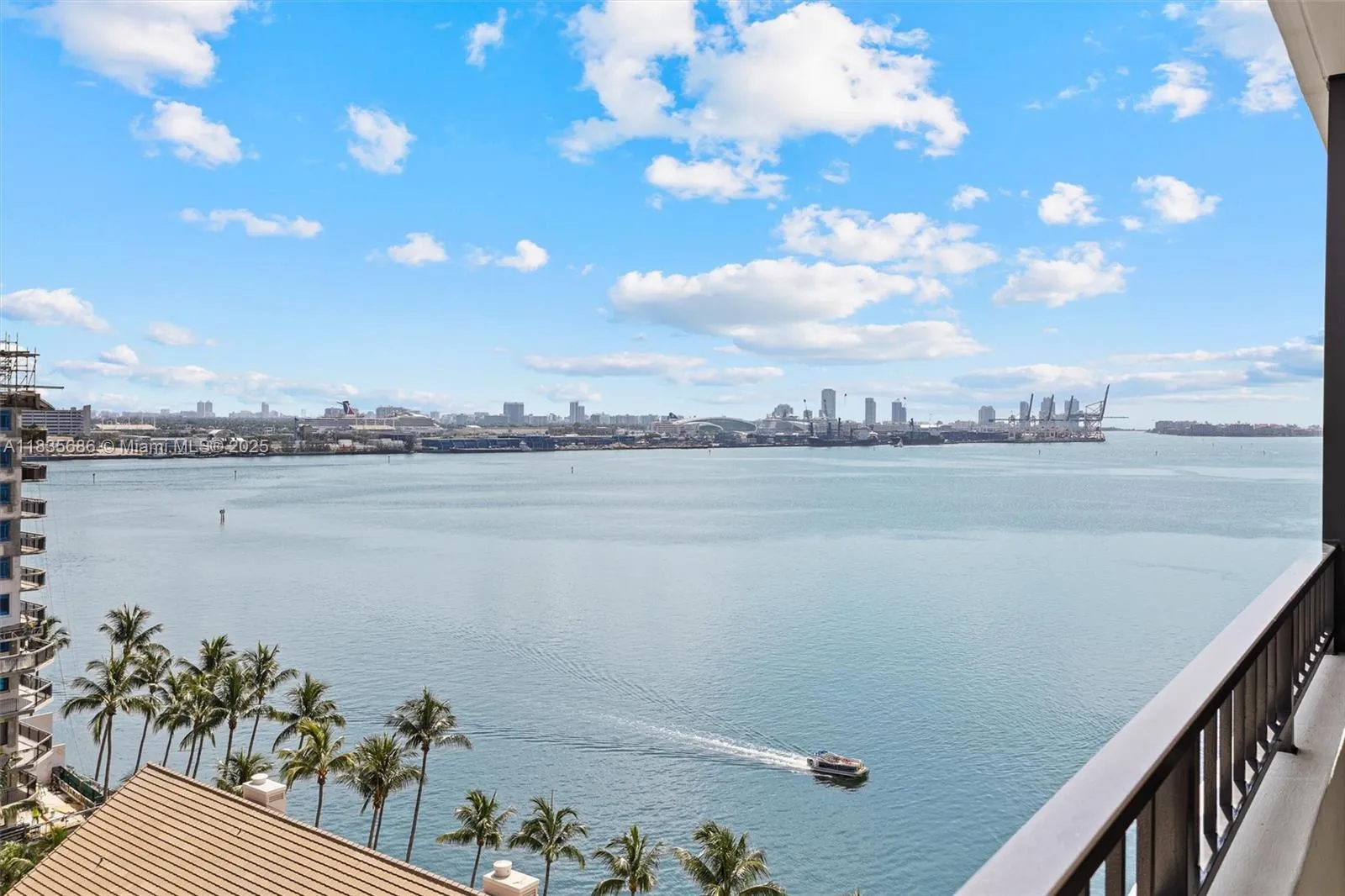3 bedroom 3 bath for sale at 520 Brickell Key Dr # A1404, Miami FL 33131