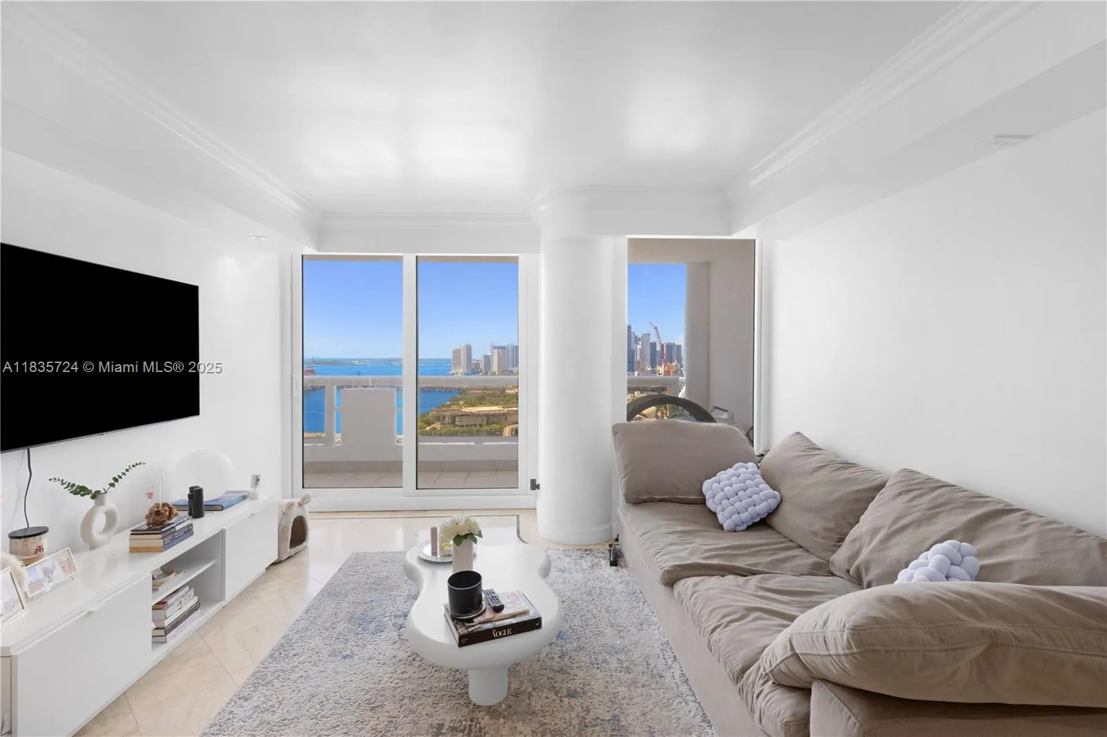 1717 N Bayshore Dr # 3453, Miami FL 33132