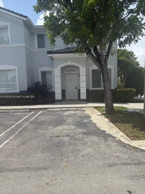 7325   nw 174 te # 104, Miami Lakes FL 33015
