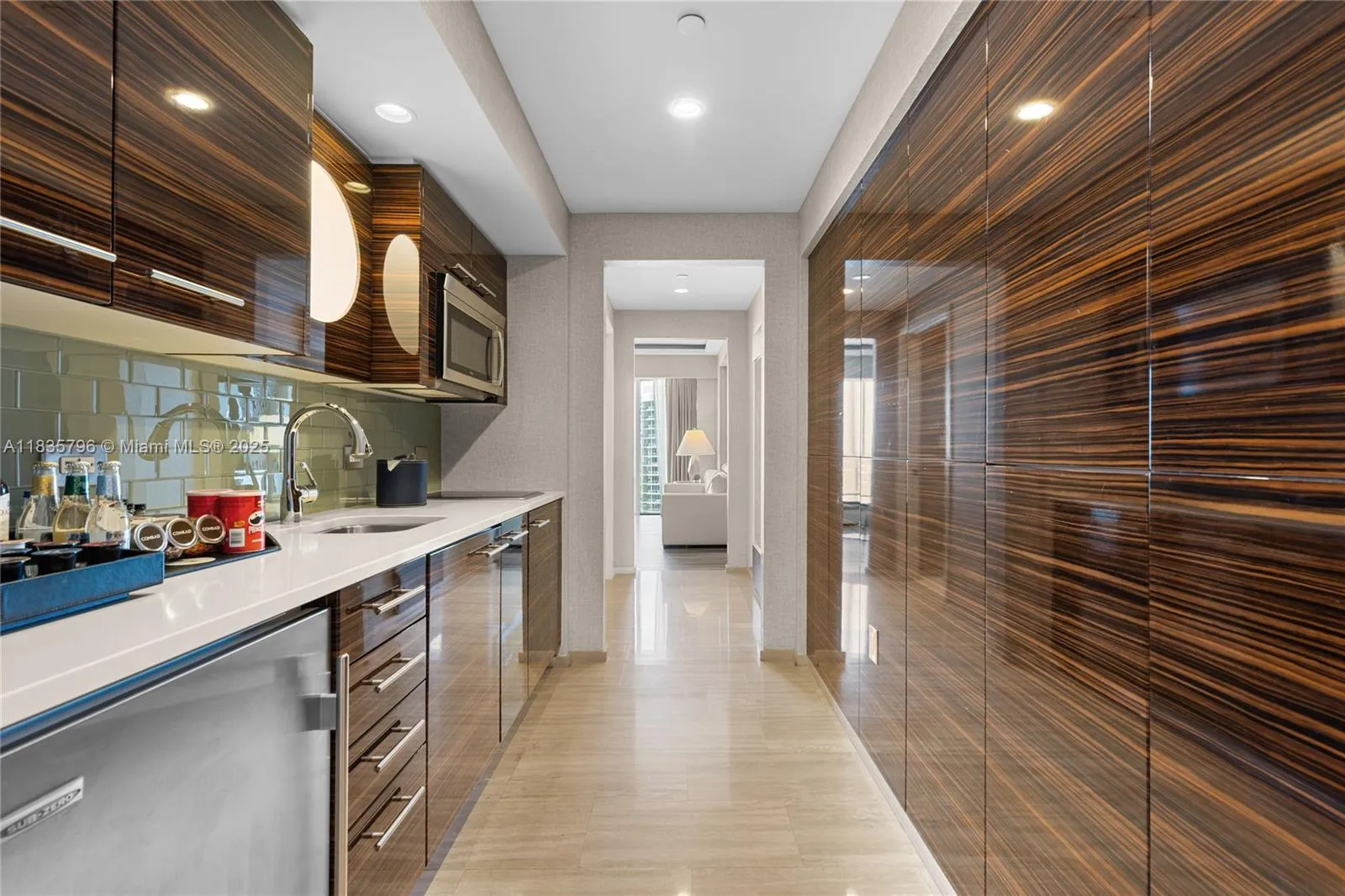 551 N Fort Lauderdale Beach Blvd # H1401, Fort Lauderdale FL 33304