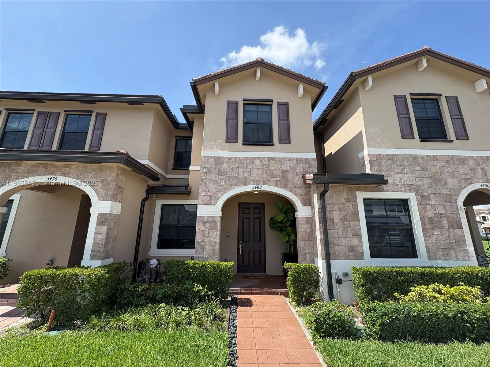 3 bedroom 2 bath for sale at 3482 W 114th Ter, Hialeah FL 33018