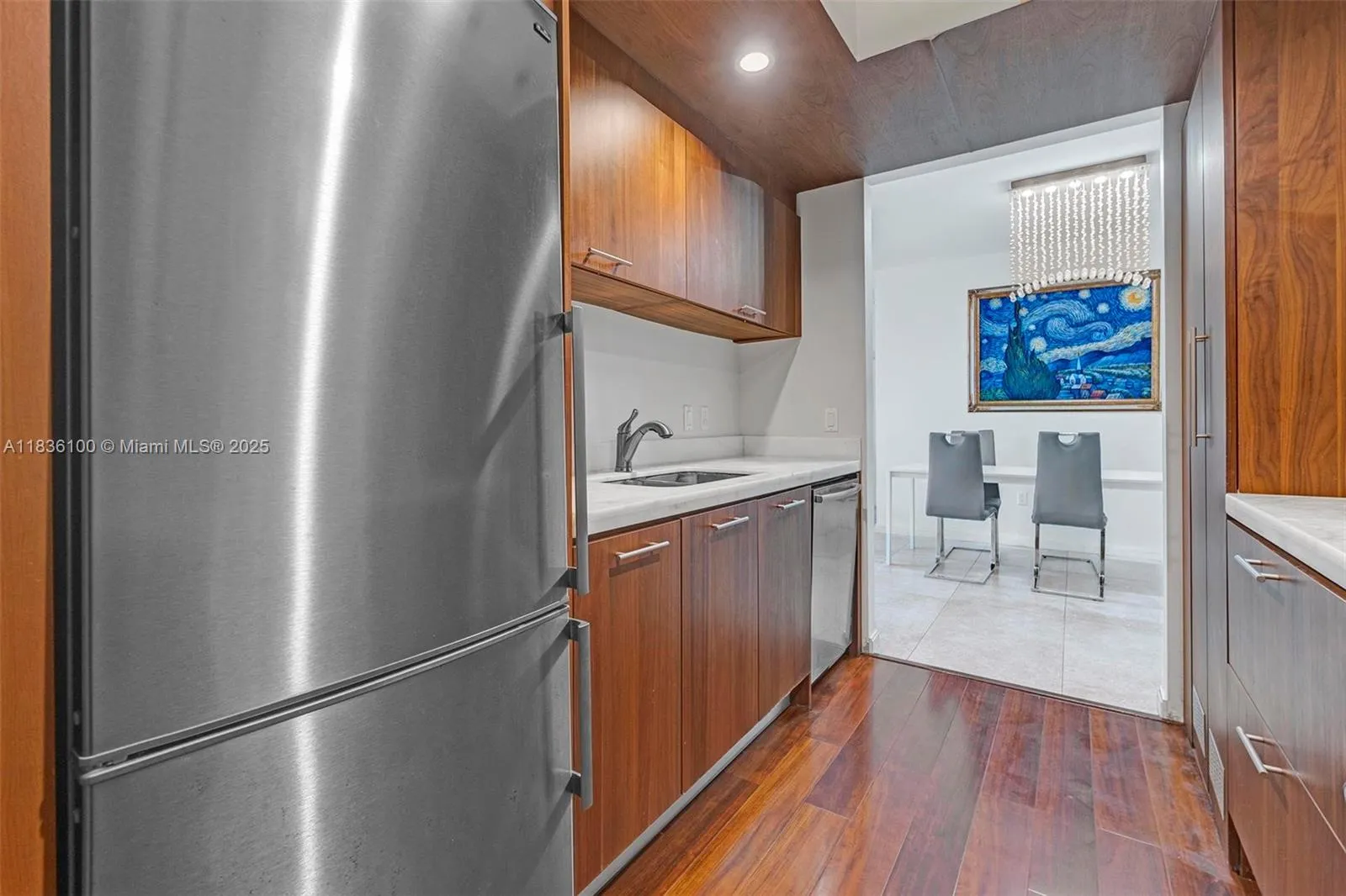50 Biscayne Blvd # 601, Miami FL 33132