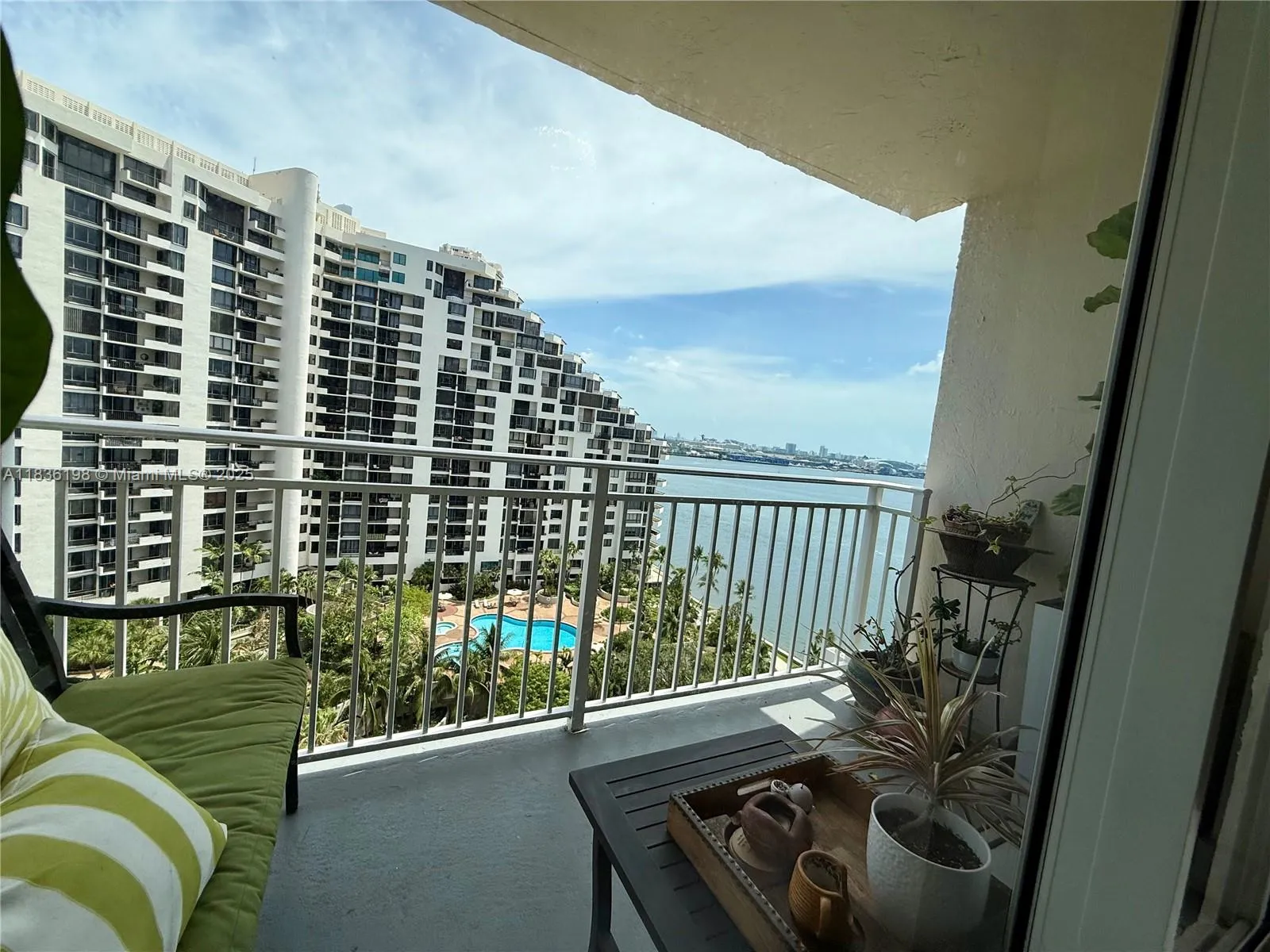 770 Claughton Island Dr # 1503, Miami FL 33131