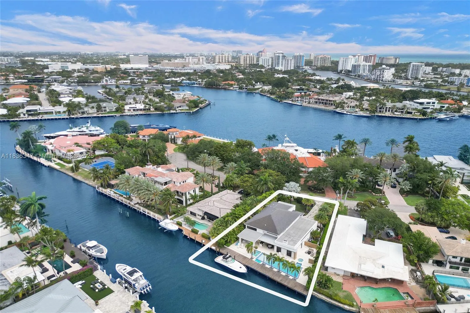 2340 Aqua Vista Blvd, Fort Lauderdale FL 33301