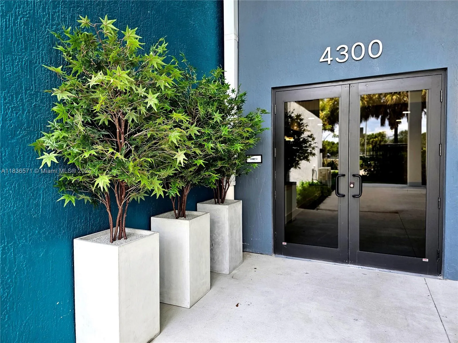 4400 Sunrise Blvd # B, Plantation FL 33317