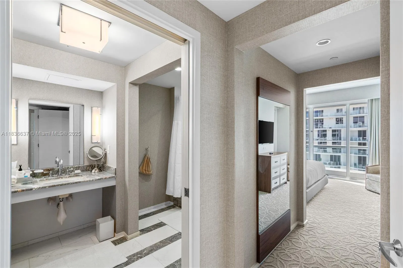 551 N Fort Lauderdale Beach Blvd # R2205, Fort Lauderdale FL 33304