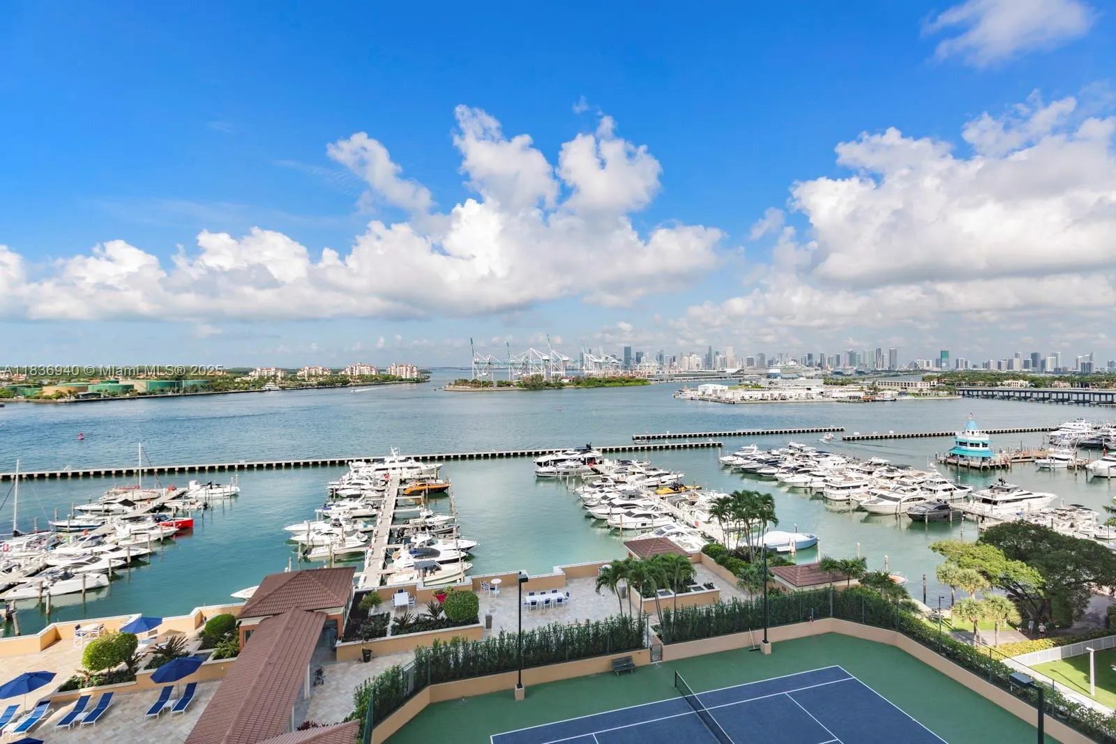 1 bedroom 1 bath for sale at 90 Alton Rd # 1408, Miami Beach FL 33139