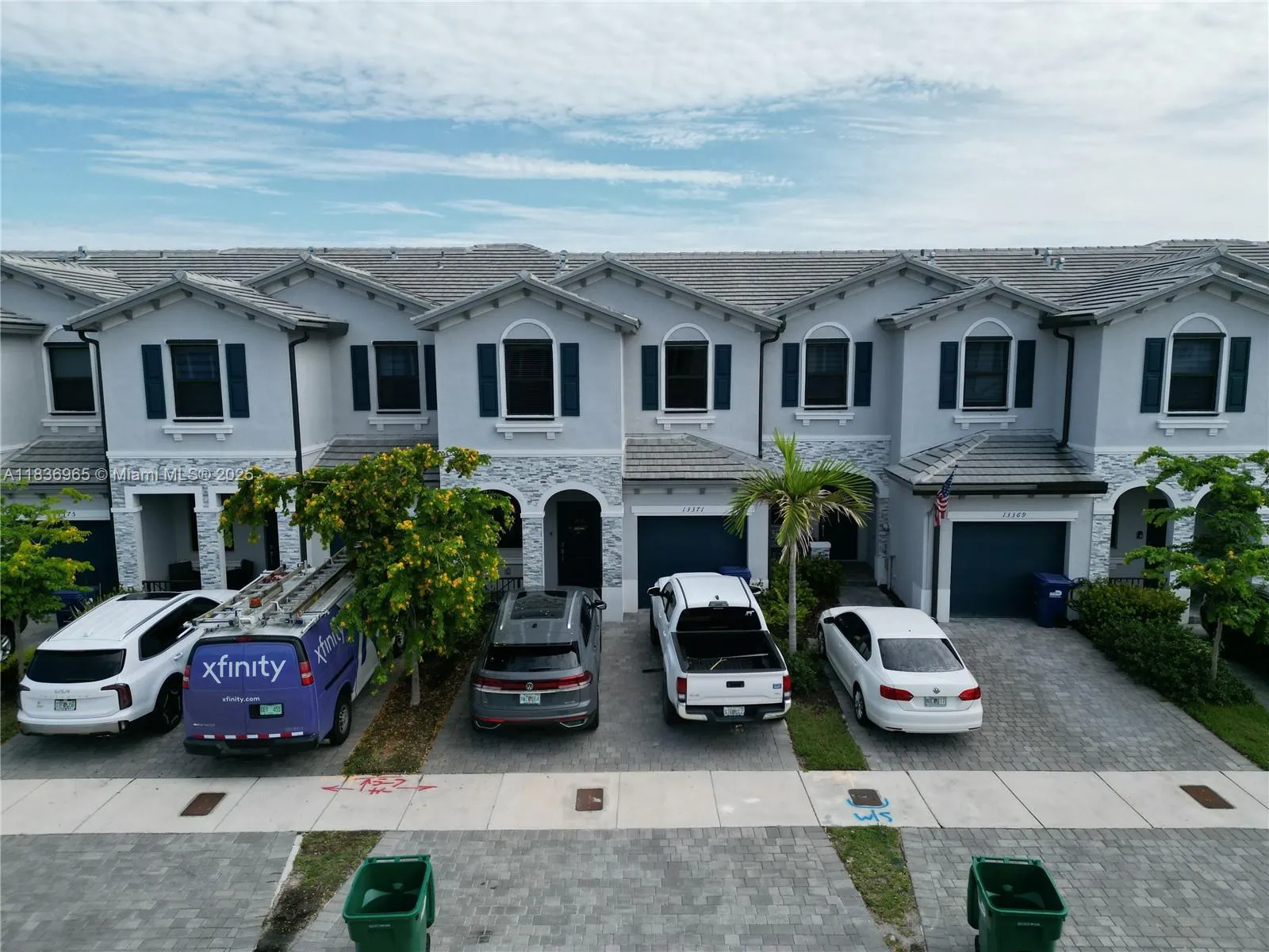 3 bedroom 2 bath for sale at 13371 SW 287th St, Homestead FL 33033