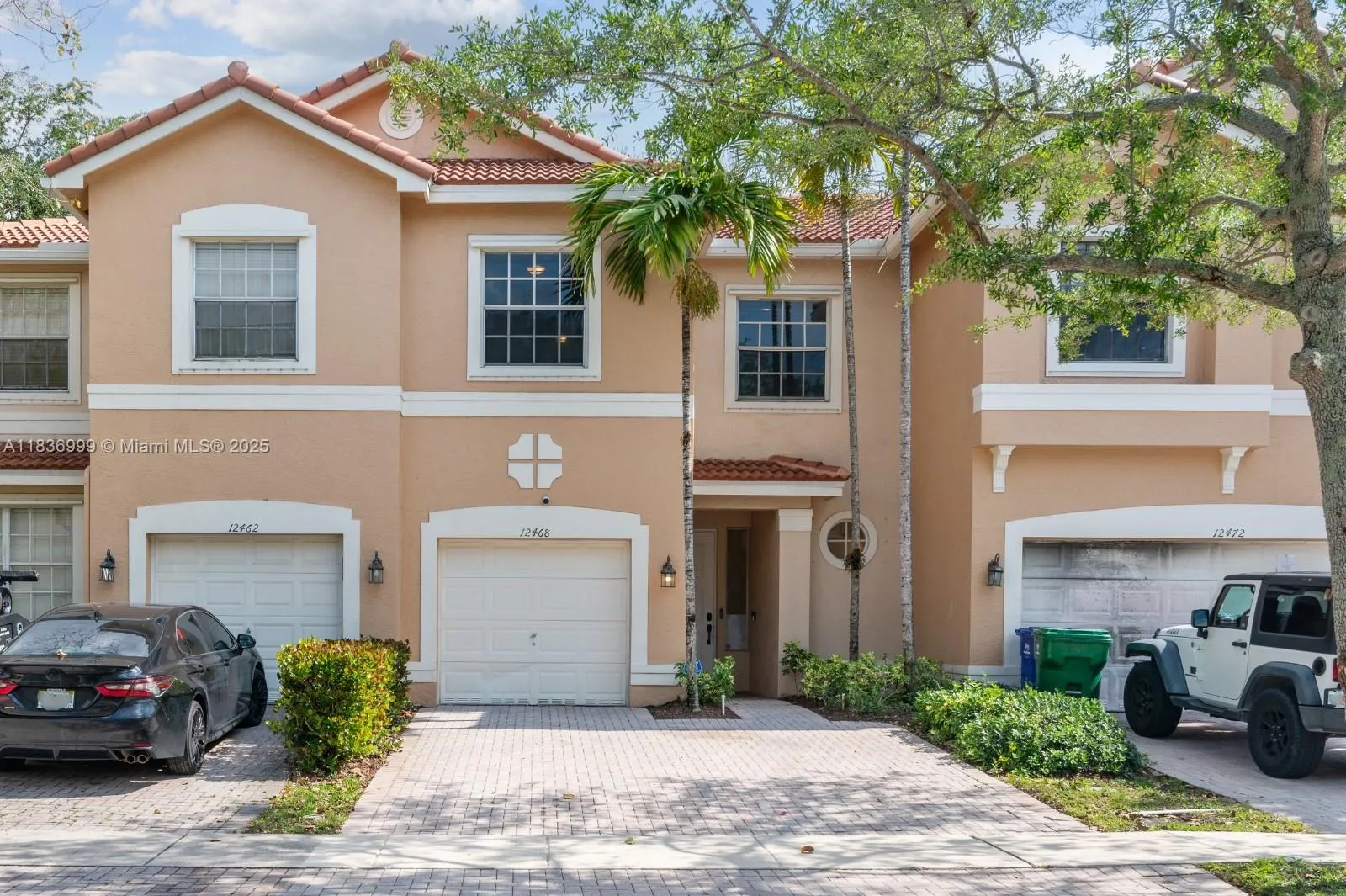 3 bedroom 2 bath for sale at 12468 SW 44th Ct, Miramar FL 33027