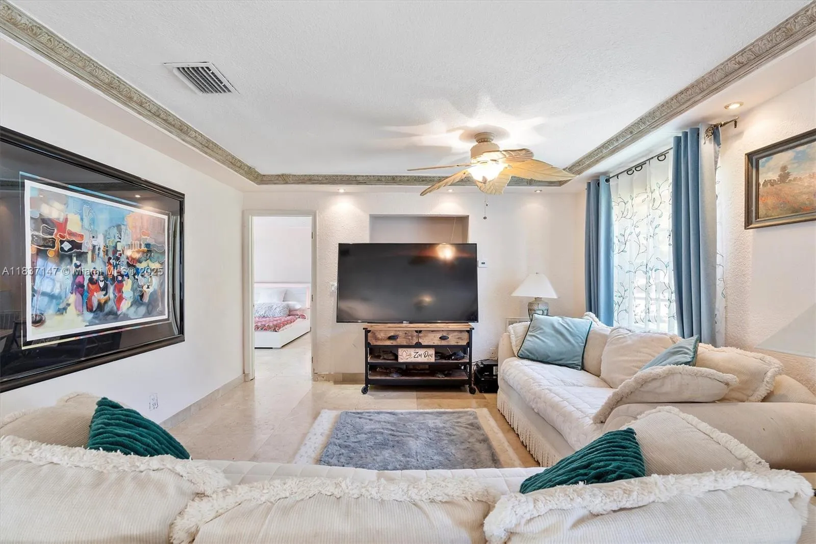 65 NE 209th Ter, Miami Gardens FL 33179