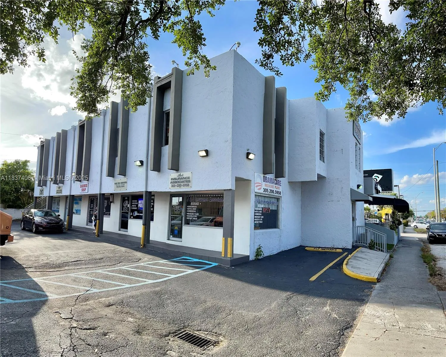 for sale at 516 NW 57th Ave, Miami FL 33126