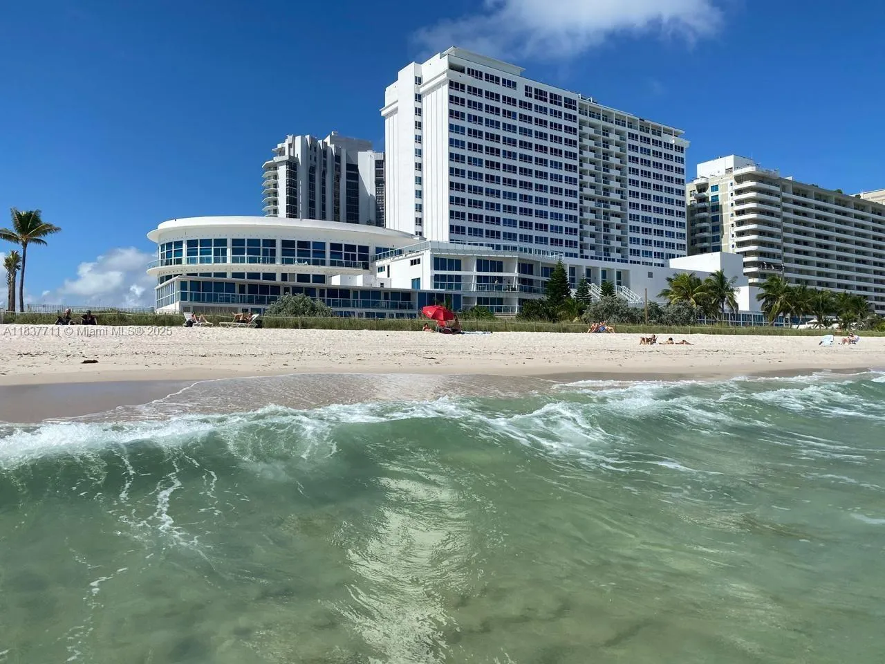 5445 Collins Ave # 1515, Miami Beach FL 33140