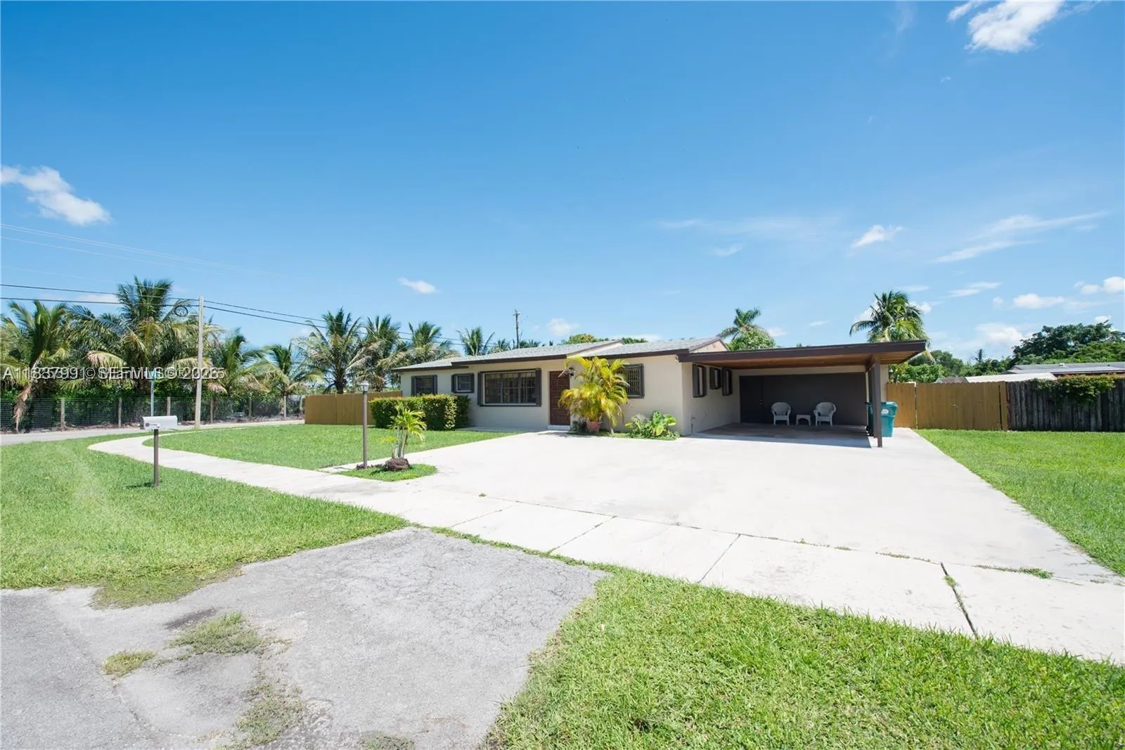 4 bedroom 3 bath for sale at 18900 SW 313th St, Homestead FL 33030