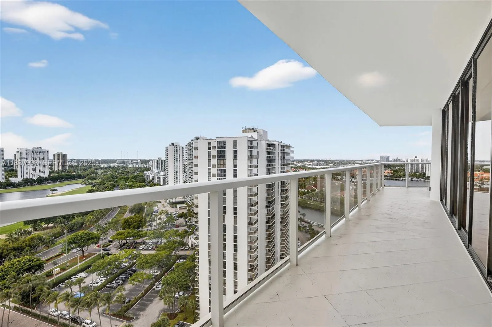 20281 E Country Club Dr # 1801, Aventura FL 33180